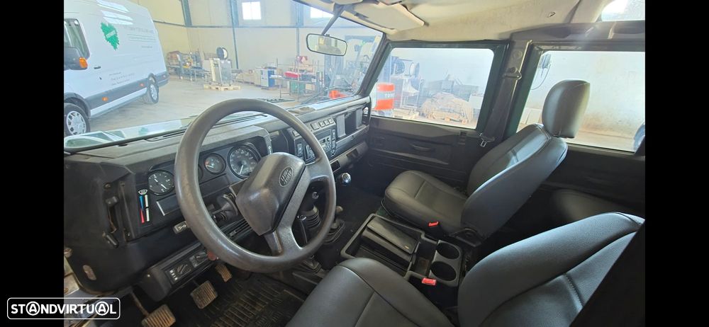 Land Rover Defender 110 2.5 TD5 Metal Top - 7