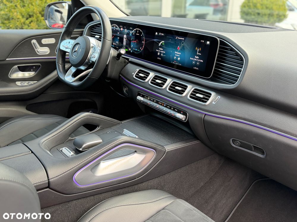 Mercedes-Benz GLE 300 d 4Matic 9G-TRONIC AMG Line - 3