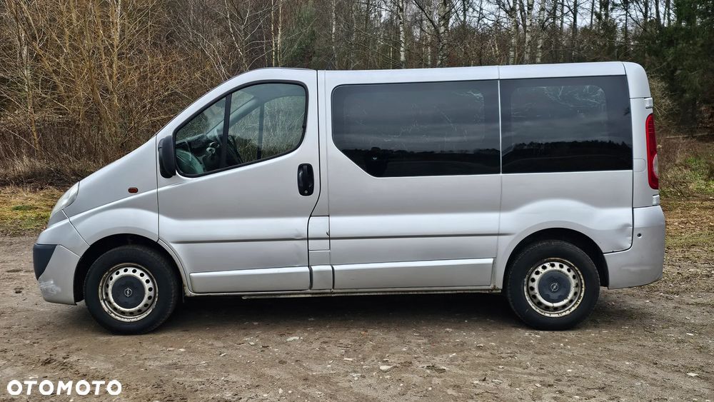 Opel Vivaro - 9