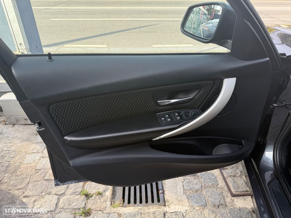 BMW 316 d Touring Sport Line - 14