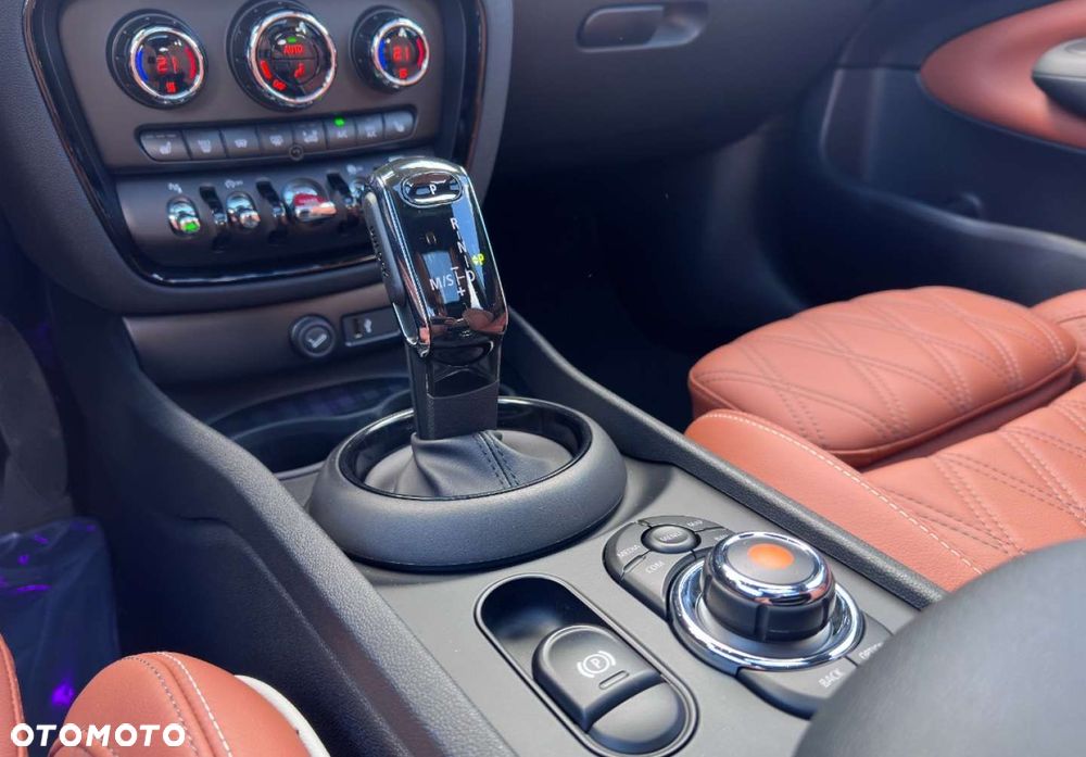 MINI Clubman - 25