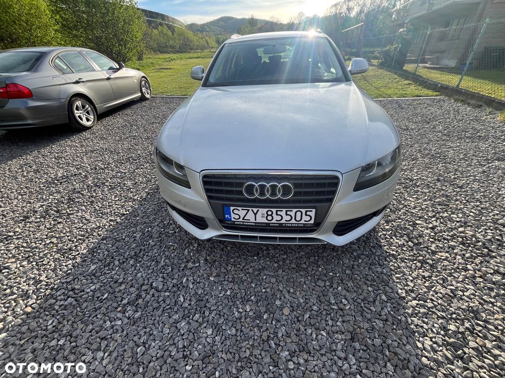 Audi A4 Avant 2.0 TDI - 10
