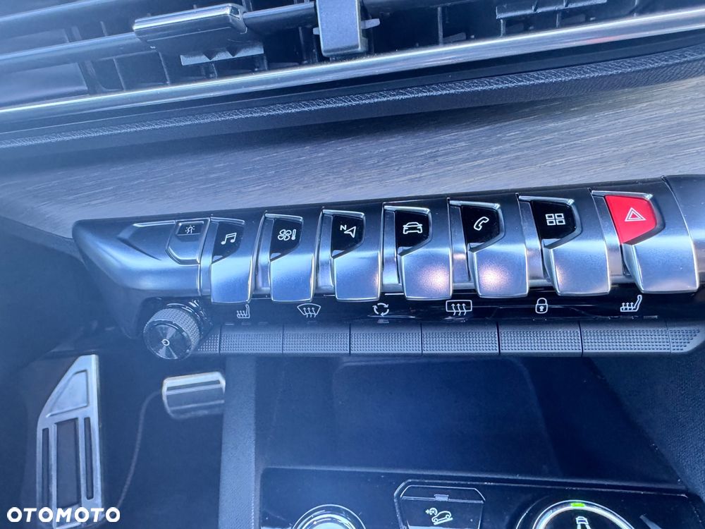 Peugeot 5008 2.0 BlueHDI GT S&S EAT6 - 17
