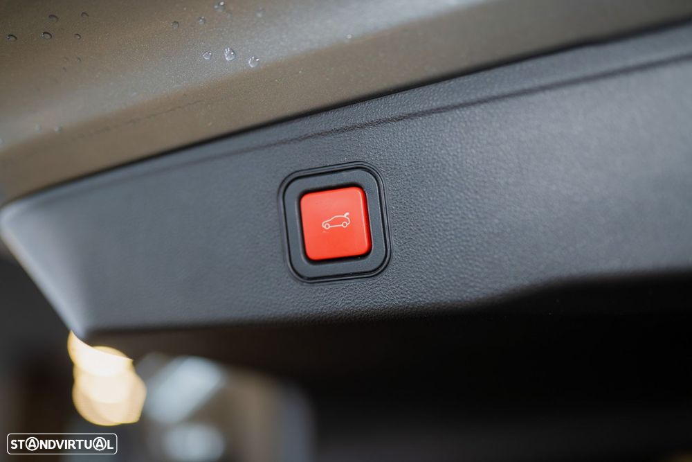 Jeep Avenger Summit - 35