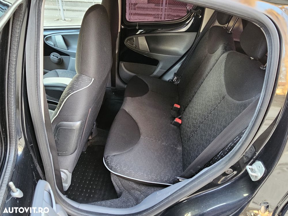 Peugeot 107 (70) 68 2-Tronic Active - 10