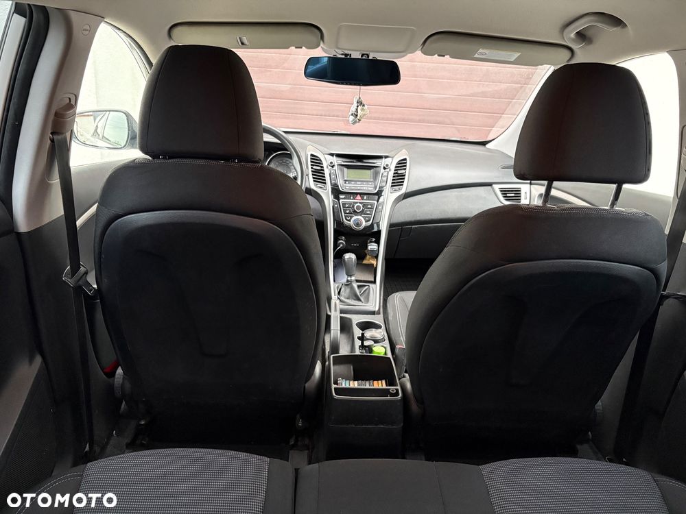 Hyundai i30 1.4 Comfort - 11