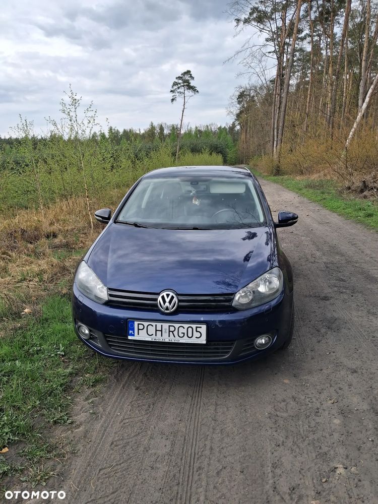 Volkswagen Golf - 2