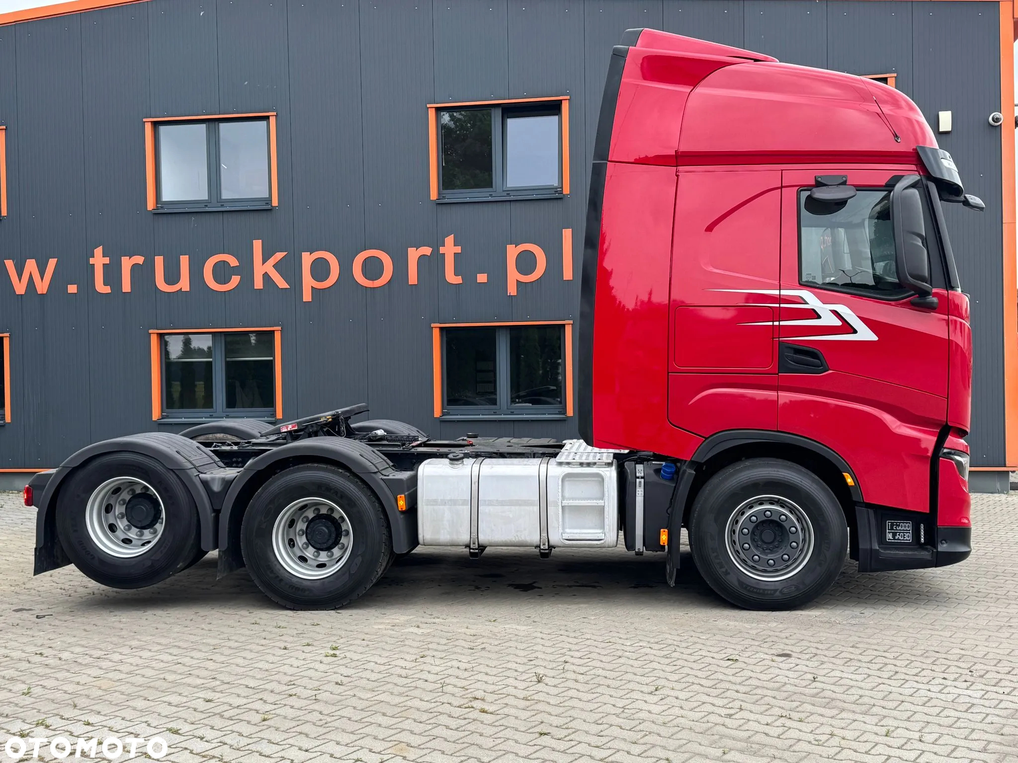 Iveco S-WAY 570 6x2 EURO6 BOOGIE CIĄGNIK SIODŁOWY Z HYDRAULIKĄ - 4