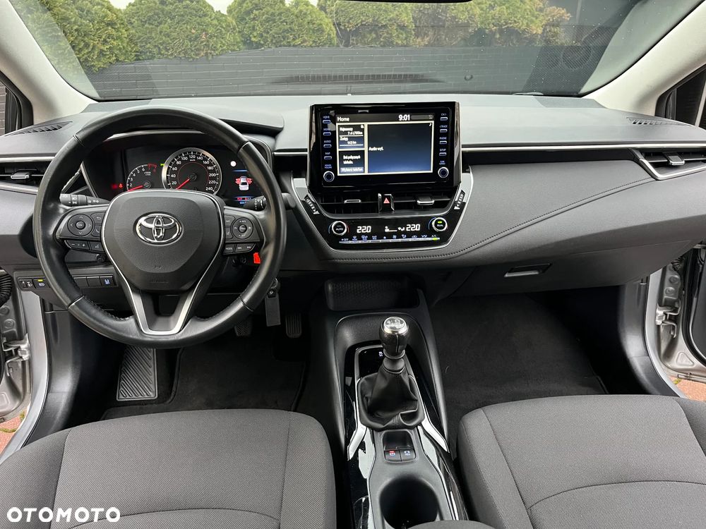 Toyota Corolla 1.5 Comfort - 9