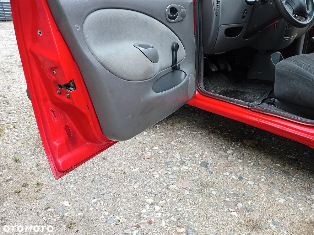 Ford Fiesta 1.3 - 8