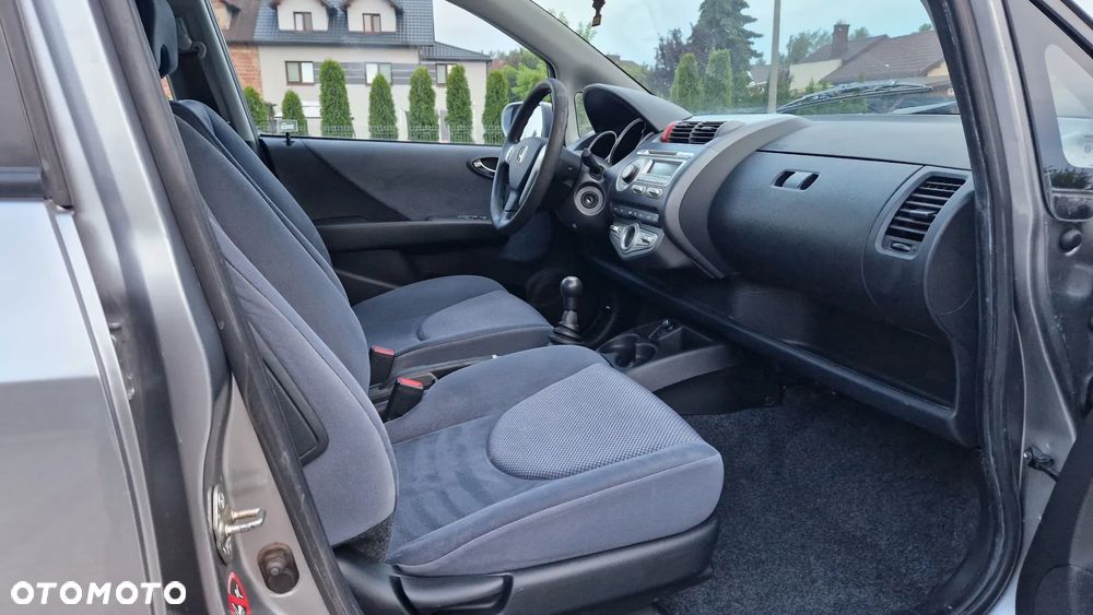 Honda Jazz 1.4 LS - 12
