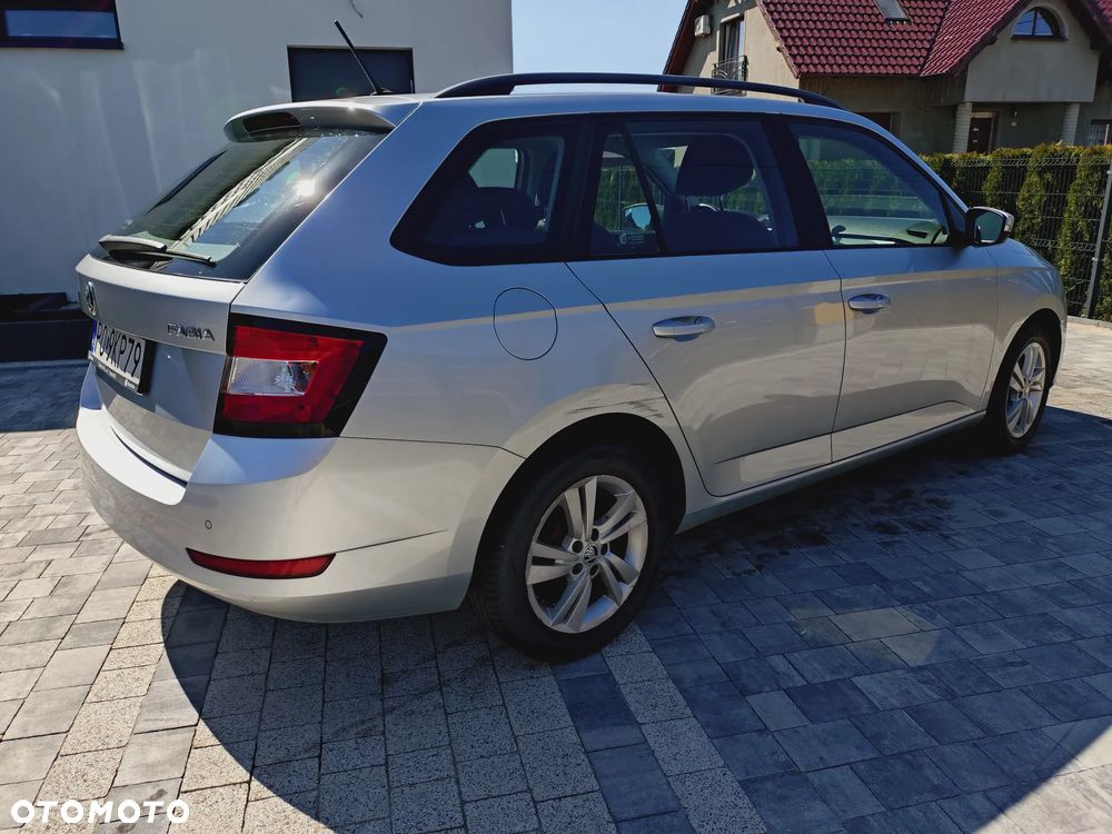 Skoda Fabia 1.0 Active - 4