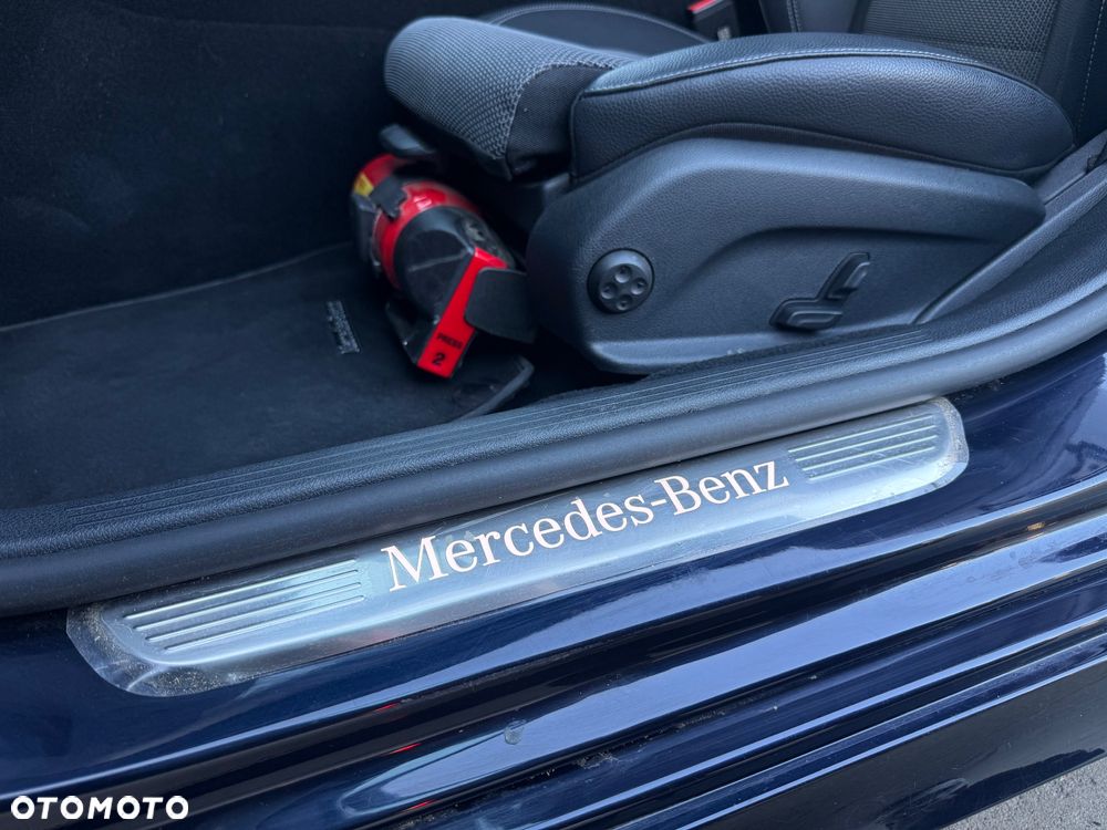 Mercedes-Benz Klasa E 220 d 4-Matic AMG/Avantgarde - 14