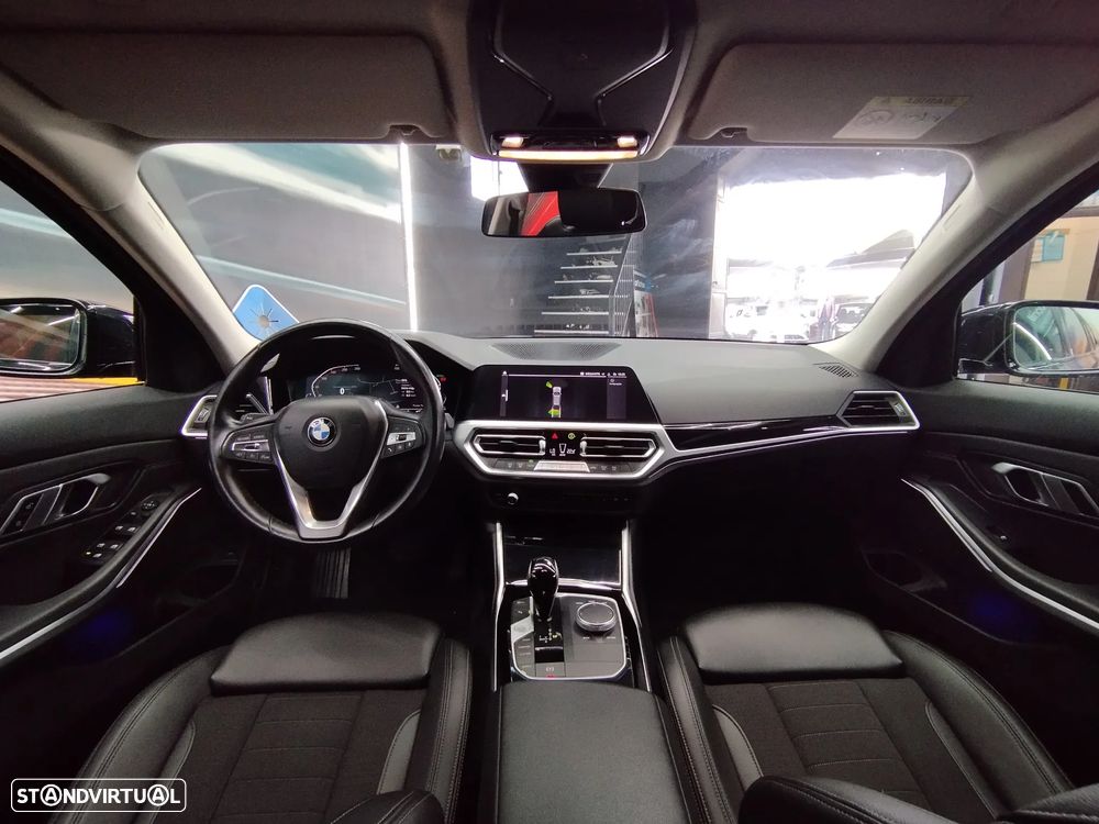 BMW 318 d Touring Line Sport Auto - 14