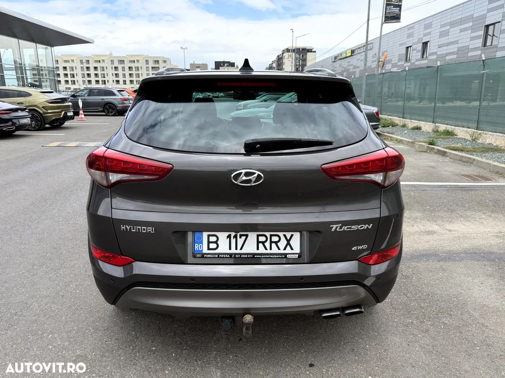 Hyundai Tucson 2.0 CRDI 4WD 6AT Premium+ - 4