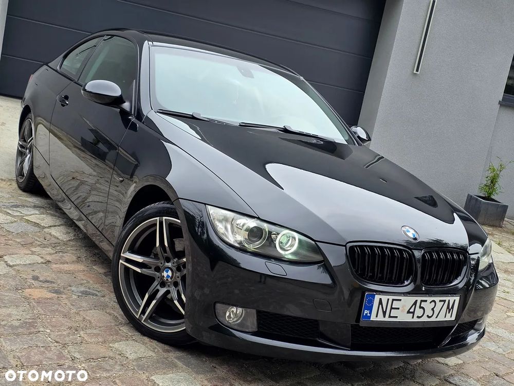 BMW Seria 3 320i Edition Exclusive - 11