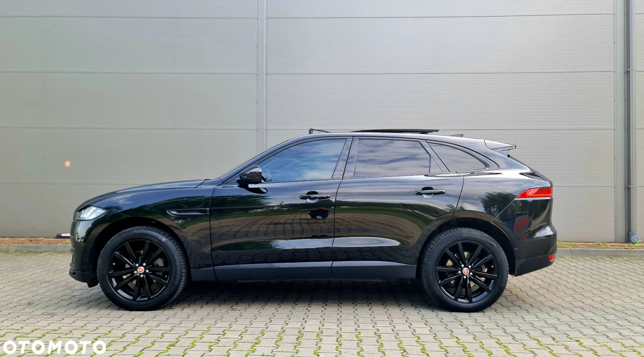 Jaguar F-Pace 2.0 i4P AWD Prestige - 4