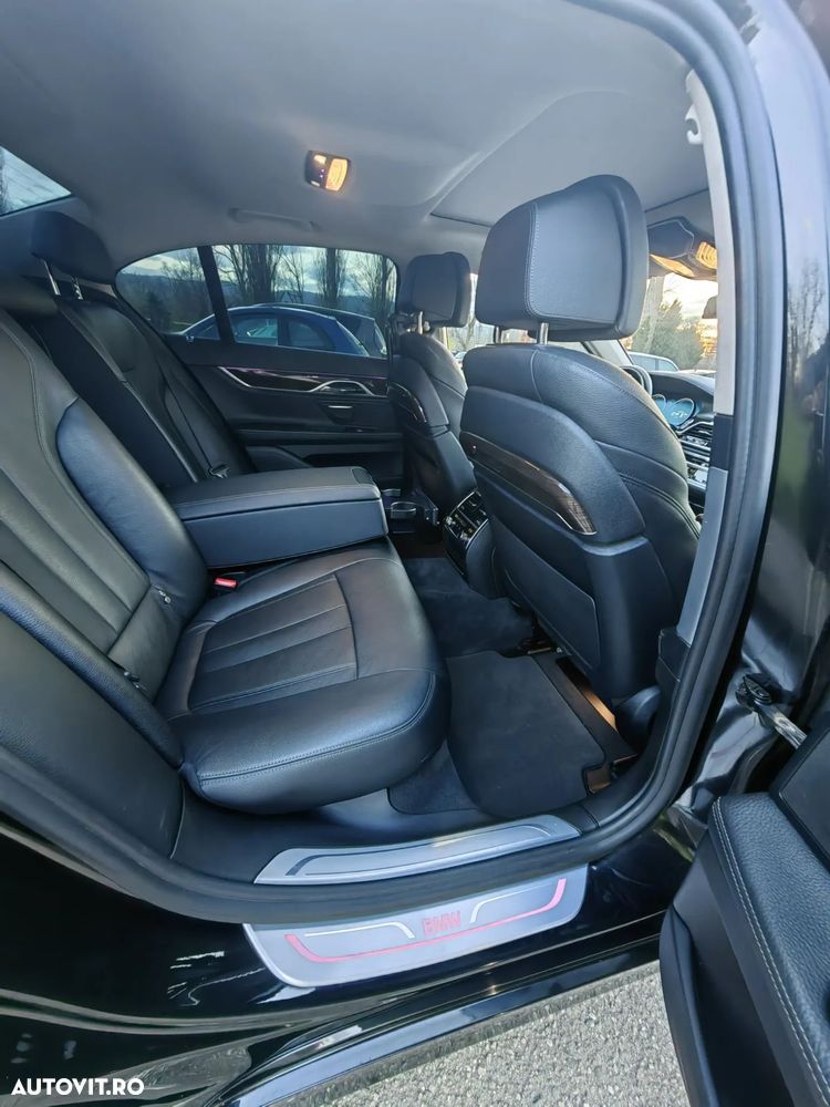 BMW Seria 7 730d - 8