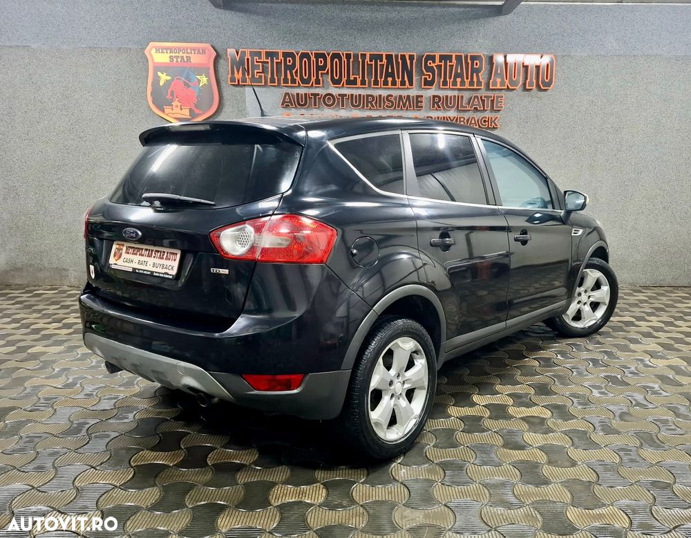 Ford Kuga - 3