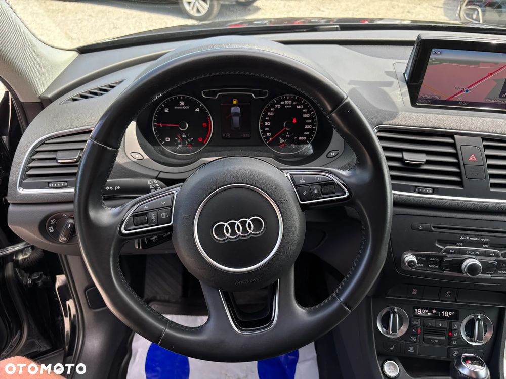 Audi Q3 2.0 TDI Quattro Design S tronic - 30