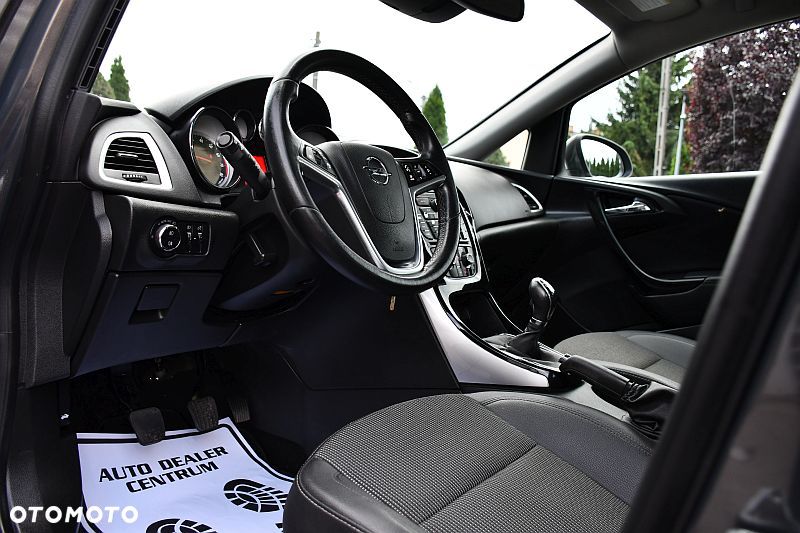 Opel Astra 1.4 Turbo Cosmo - 9