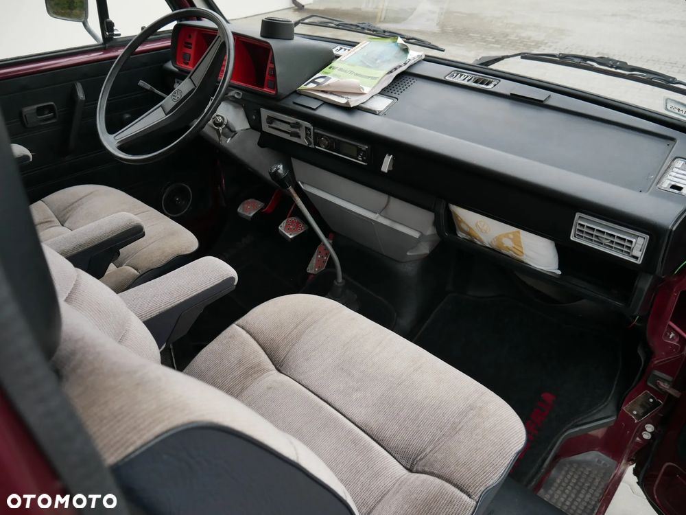 Volkswagen Transporter - 18