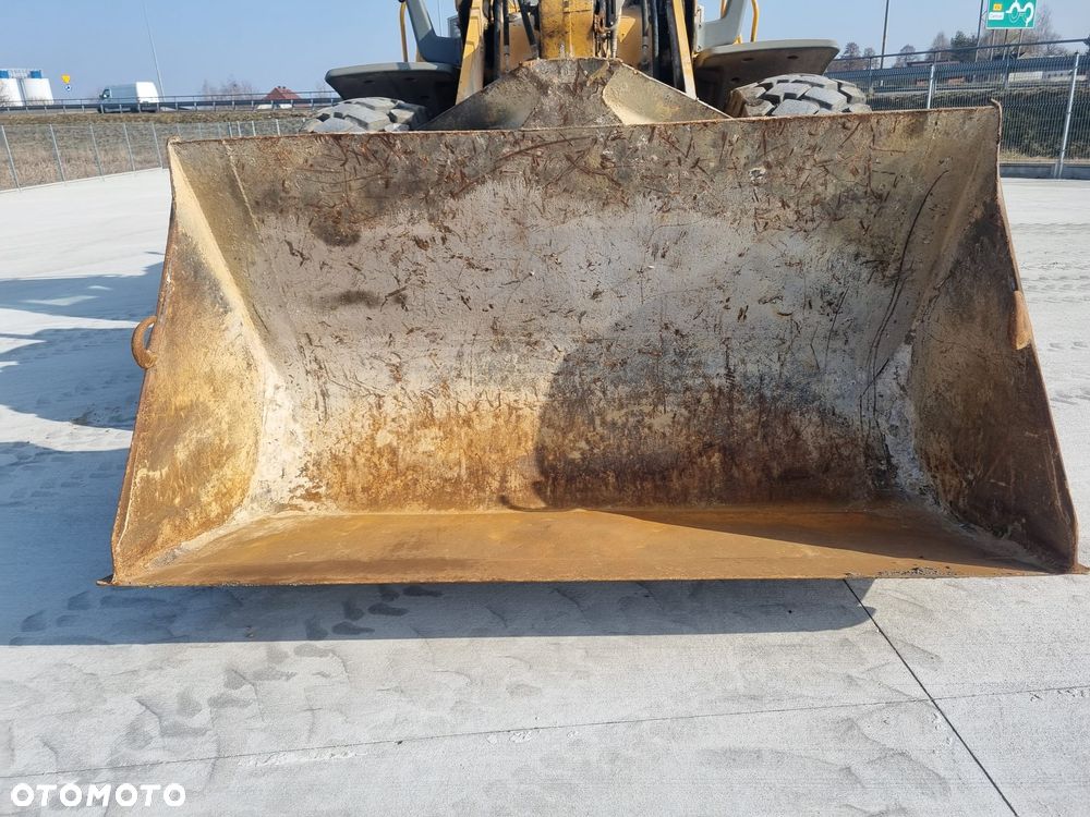 Liebherr L544 - 10