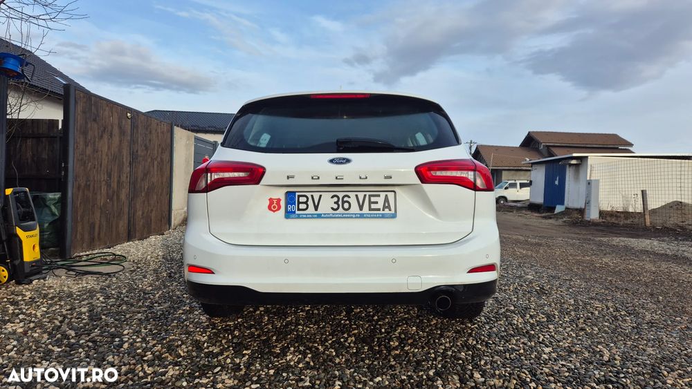 Ford Focus 1.5 EcoBlue Titanium - 9