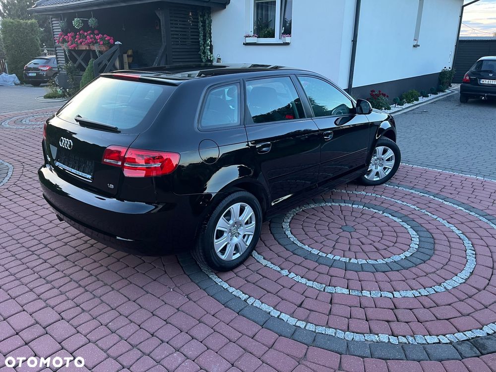 Audi A3 Sportback 1.6 Attraction - 6
