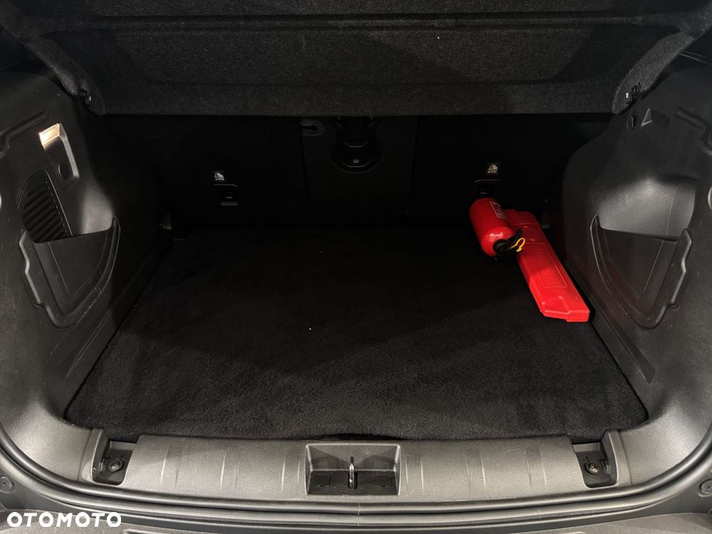 Jeep Renegade - 15