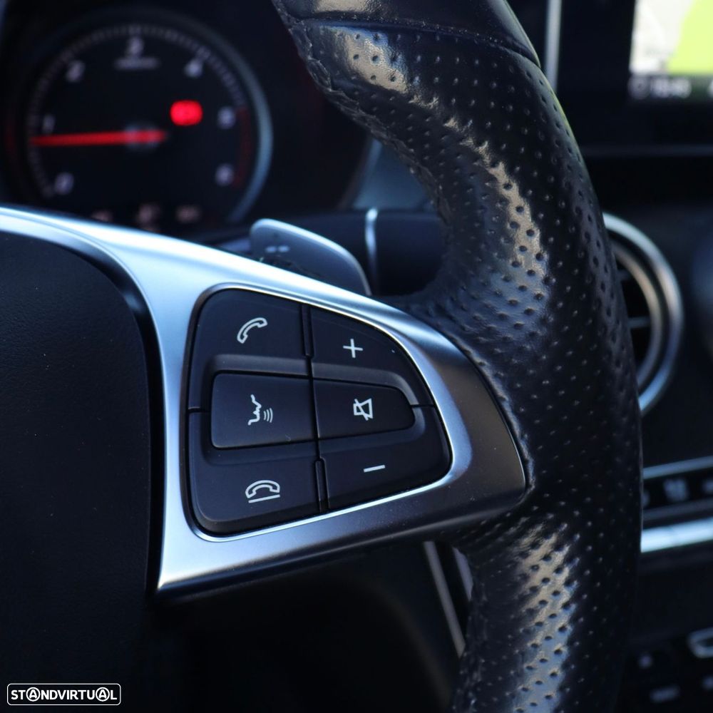 Mercedes-Benz C 220 d Cabrio 9G-Tronic AMG Line - 17