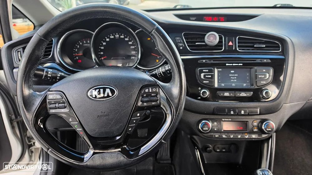 Kia Ceed SW 1.6 CRDi Prime - 6