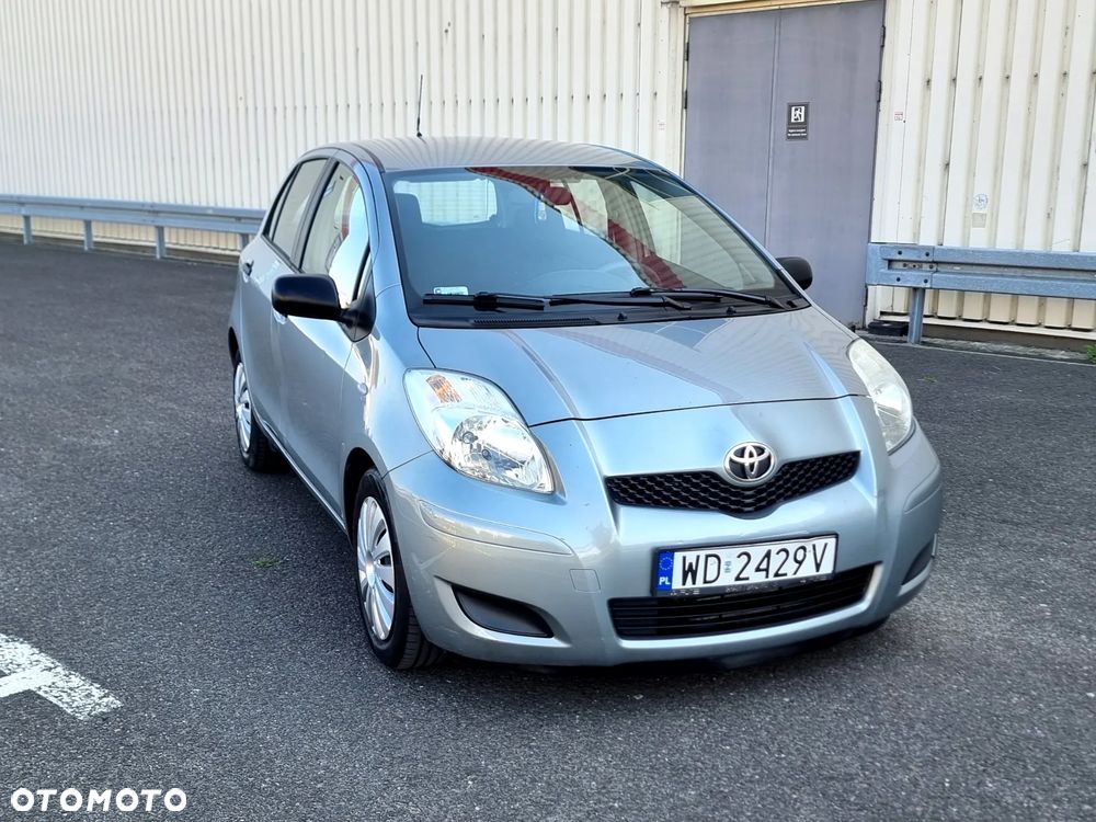 Toyota Yaris 1.0 Entry - 25