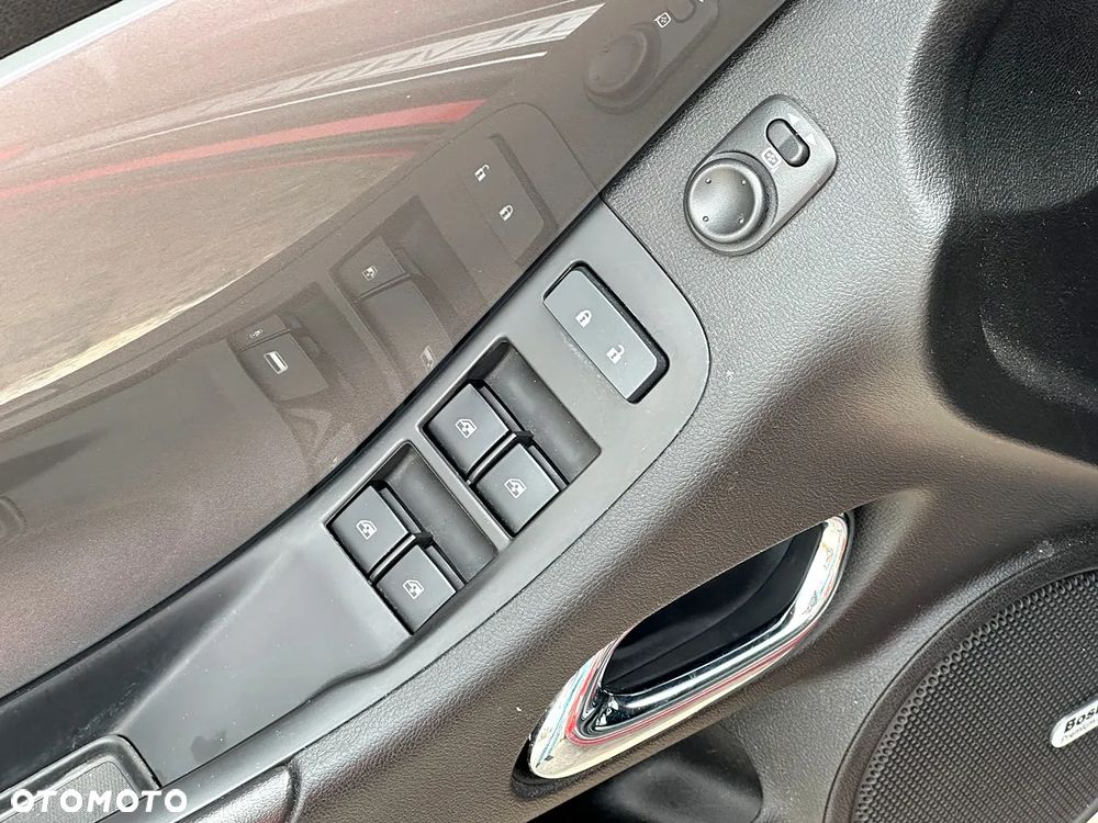 Chevrolet Camaro 6.2 V8 Convertible - 16