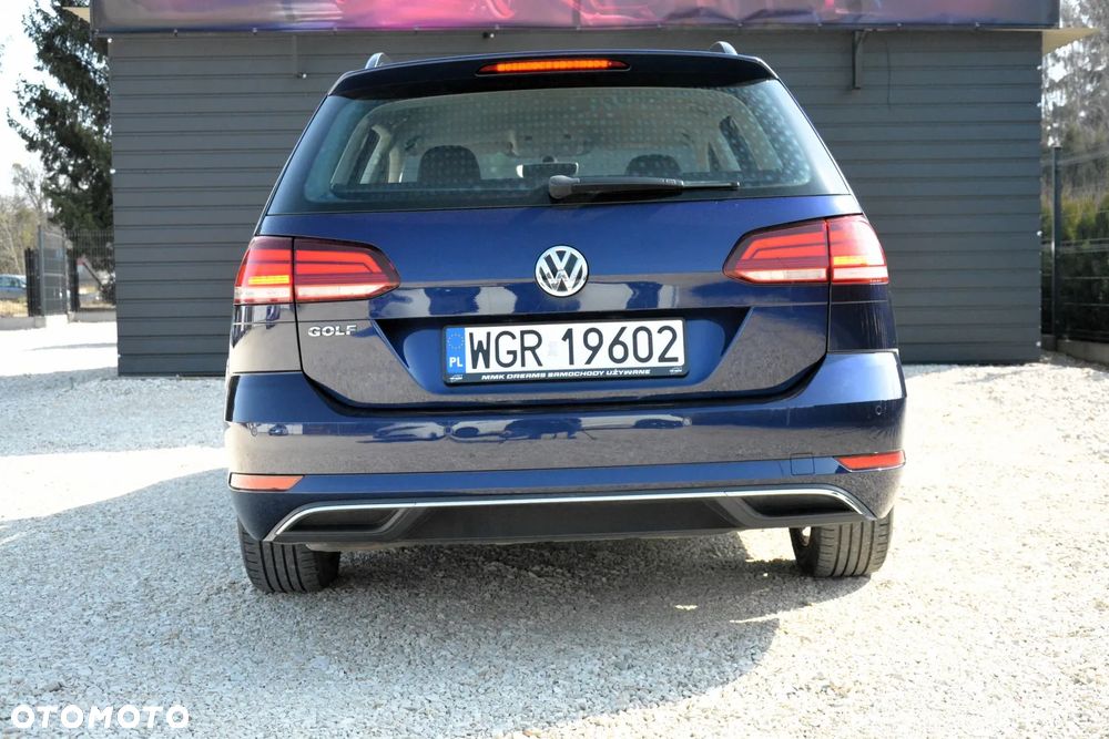 Volkswagen Golf 1.5 TSI BMT Evo Comfortline - 6