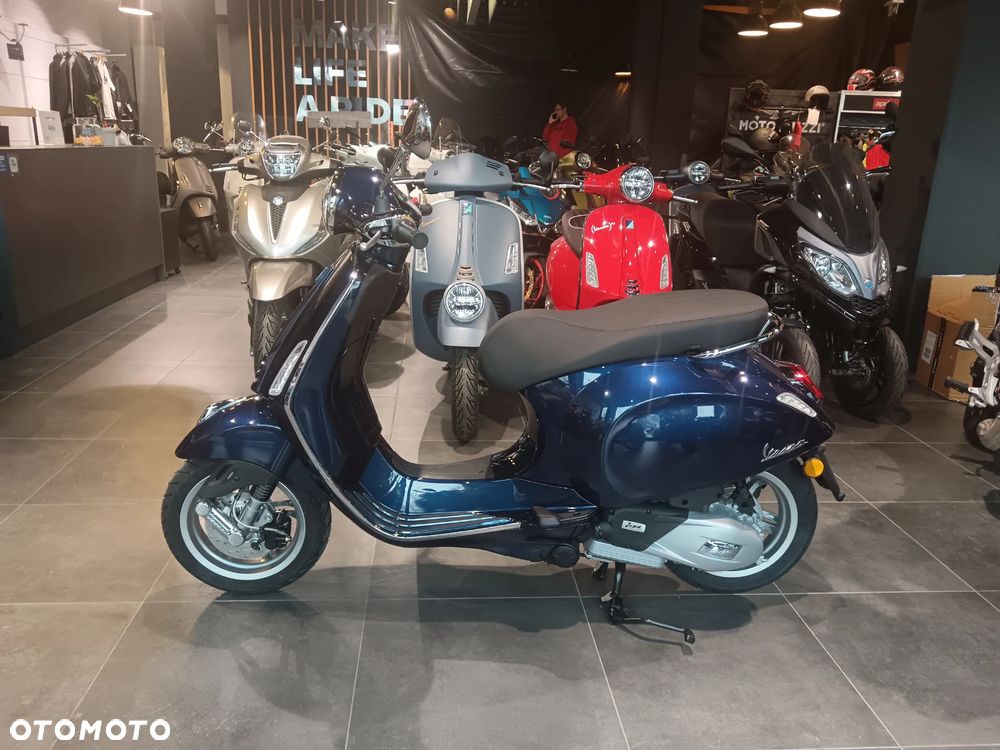 Vespa Primavera - 2