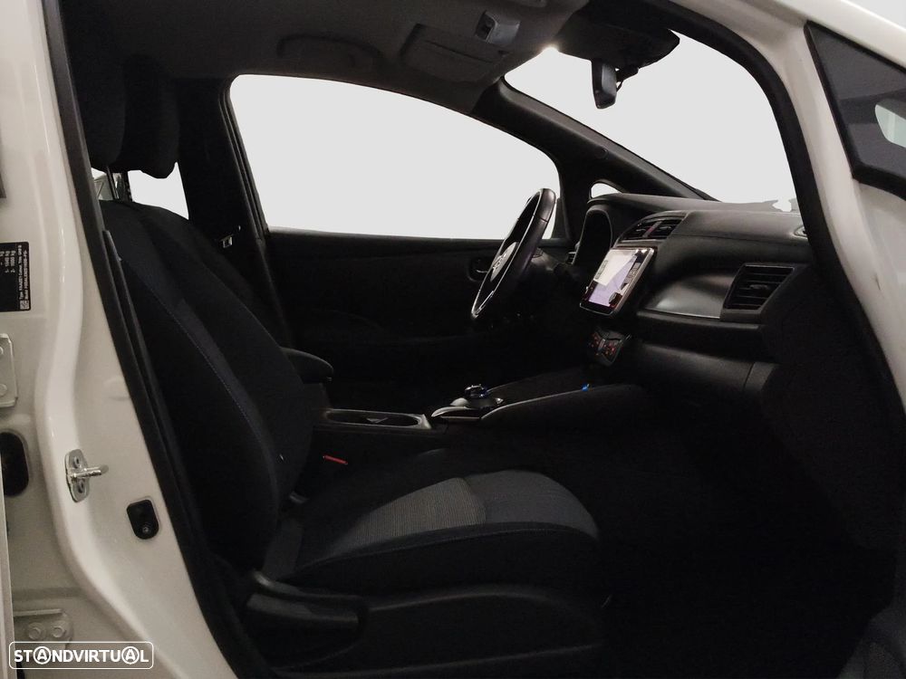 Nissan Leaf N-Connecta - 34