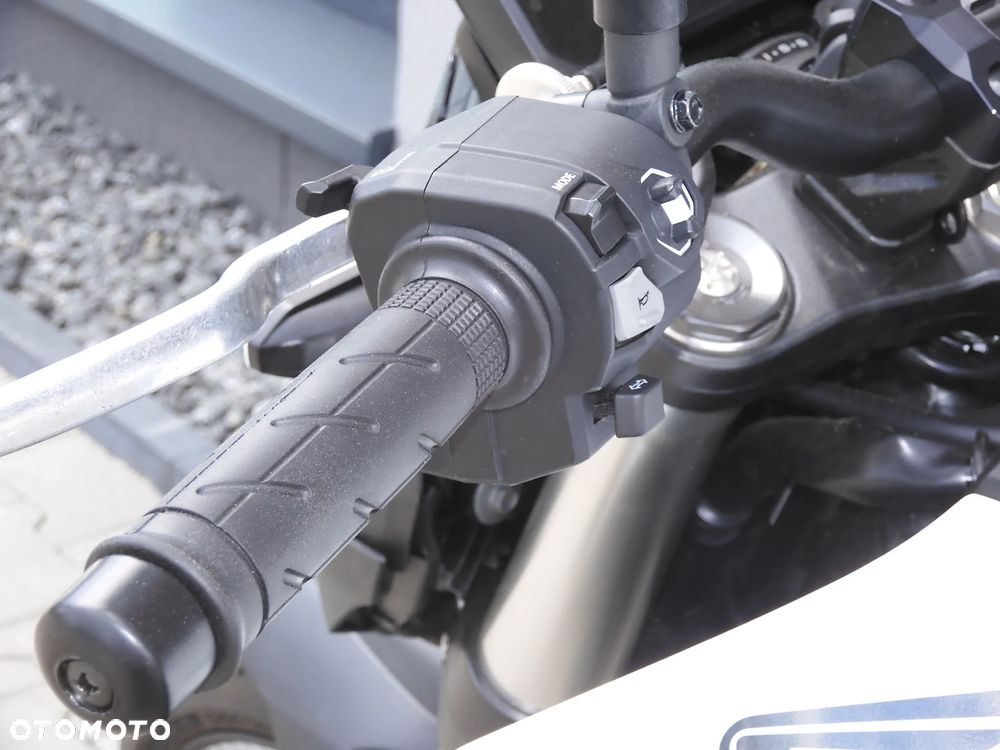 Honda Hornet - 28