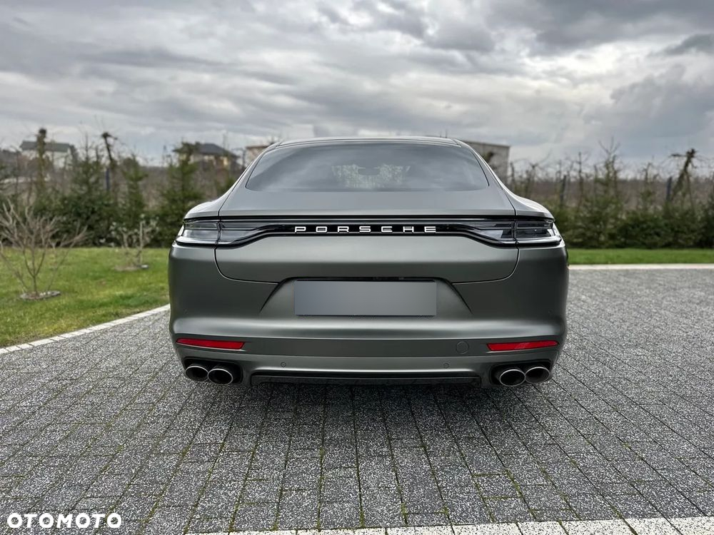 Porsche Panamera 4 E-Hybrid Platinum Edition - 24