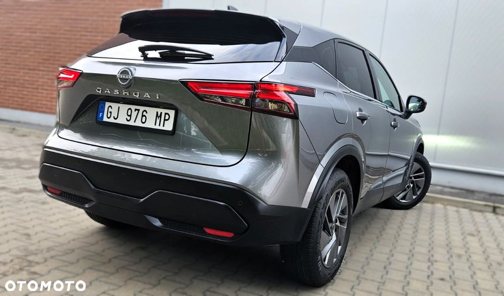 Nissan Qashqai 1.3 DIG-T DCT AKARI - 5