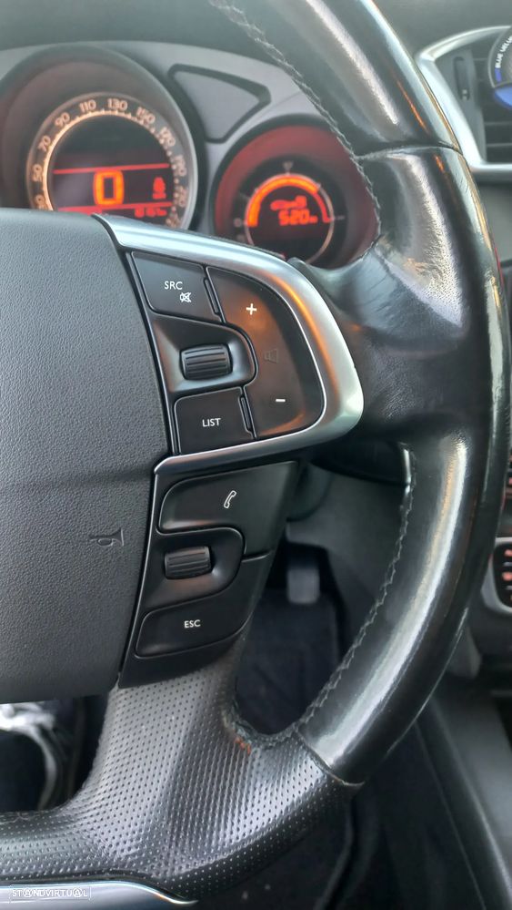 Citroën C4 1.4 VTi Seduction - 11