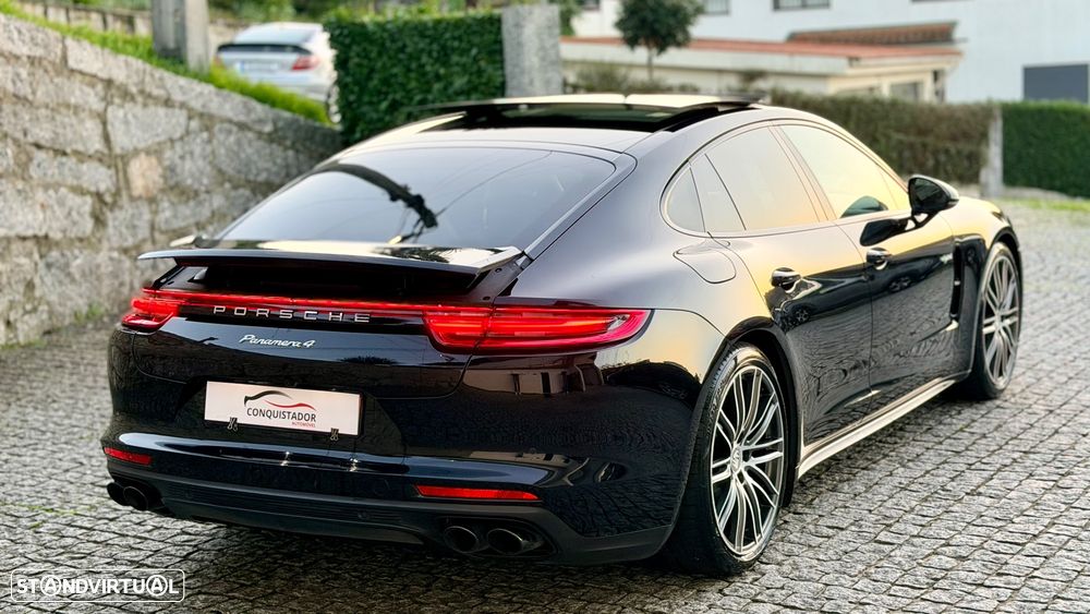 Porsche Panamera 4 E-Hybrid - 6