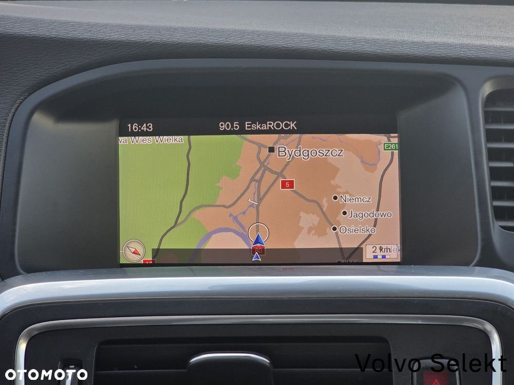 Volvo V60 Cross Country - 23