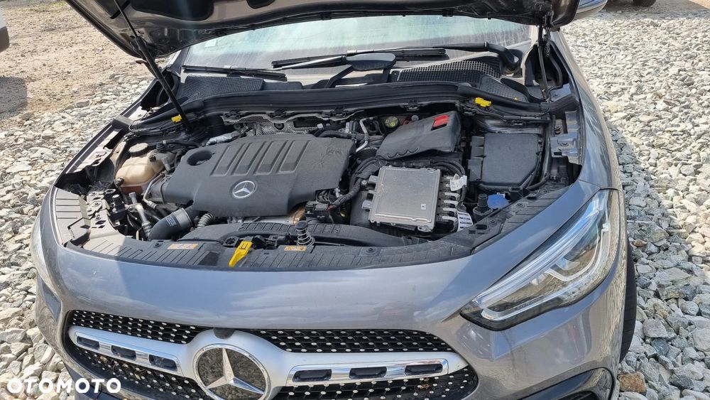 Mercedes-Benz GLA 220 d 4Matic 8G-DCT AMG Line - 33