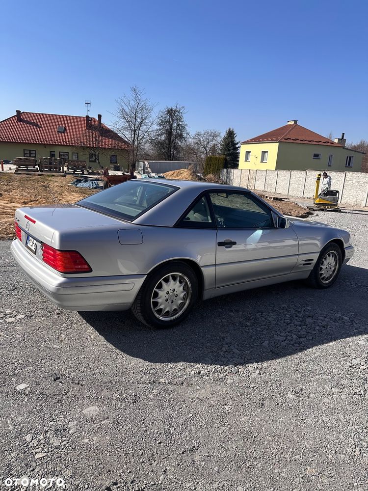 Mercedes-Benz SL - 14