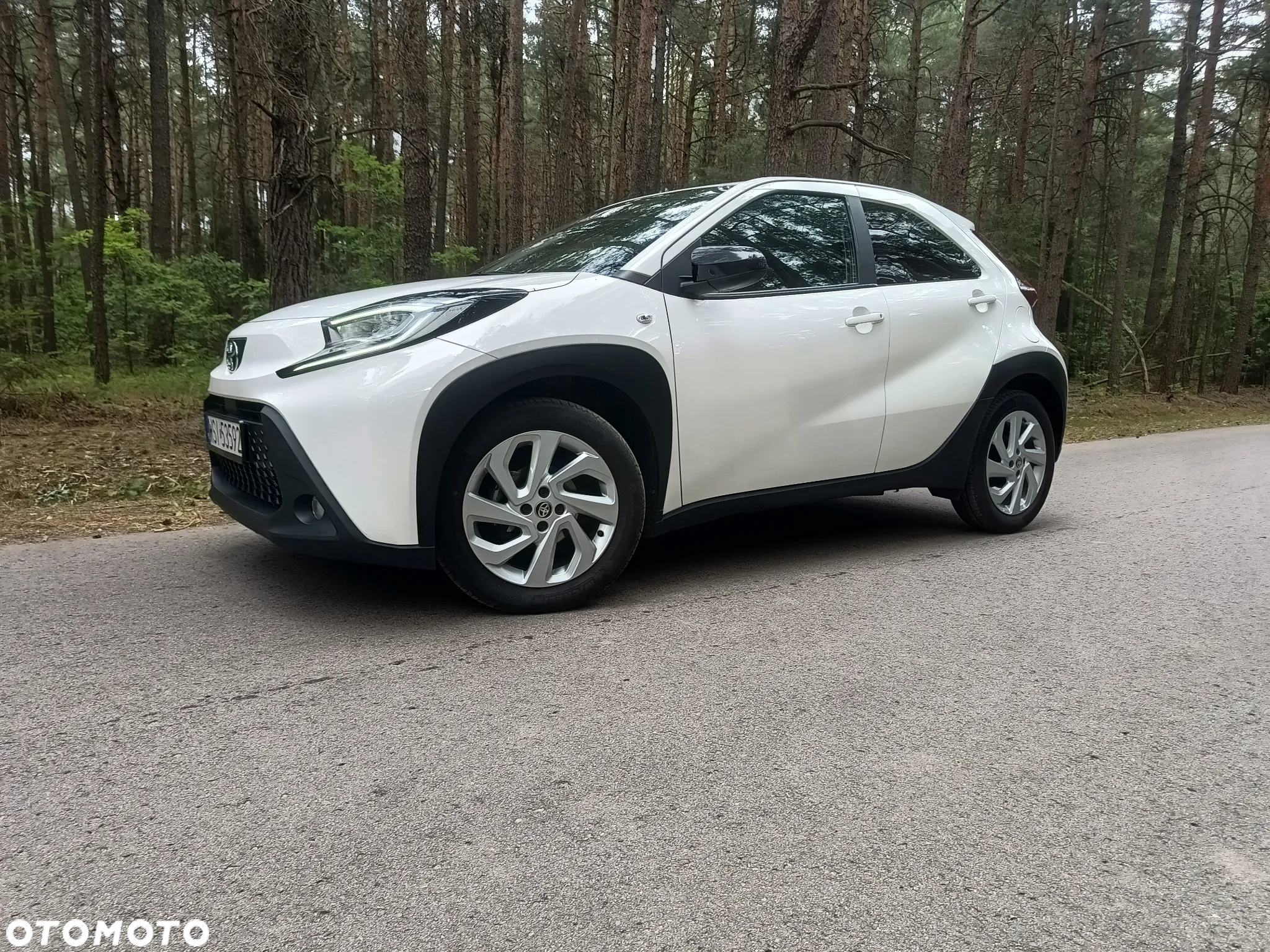 Toyota Aygo X 1.0 VVT-i Executive CVT - 10