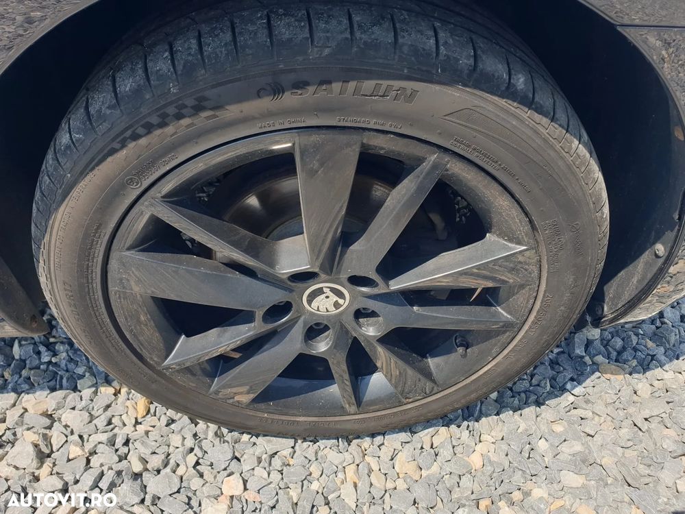Skoda Octavia 1.6 TDI DSG Style - 13