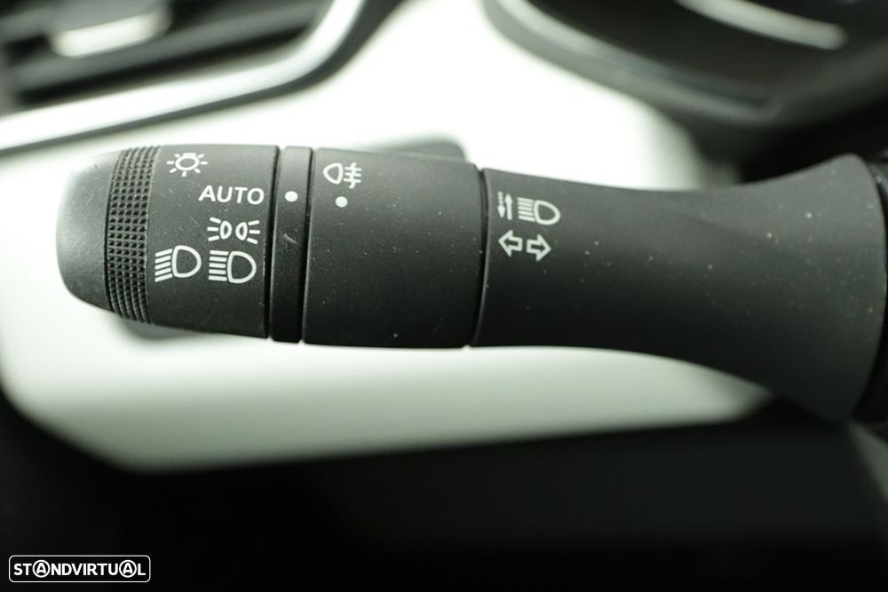 Renault Clio 1.0 TCe Techno - 15