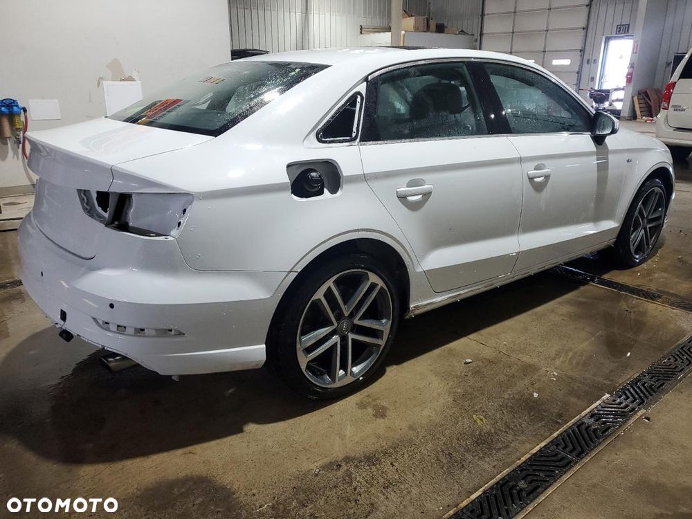 Audi A3 Limousine - 3