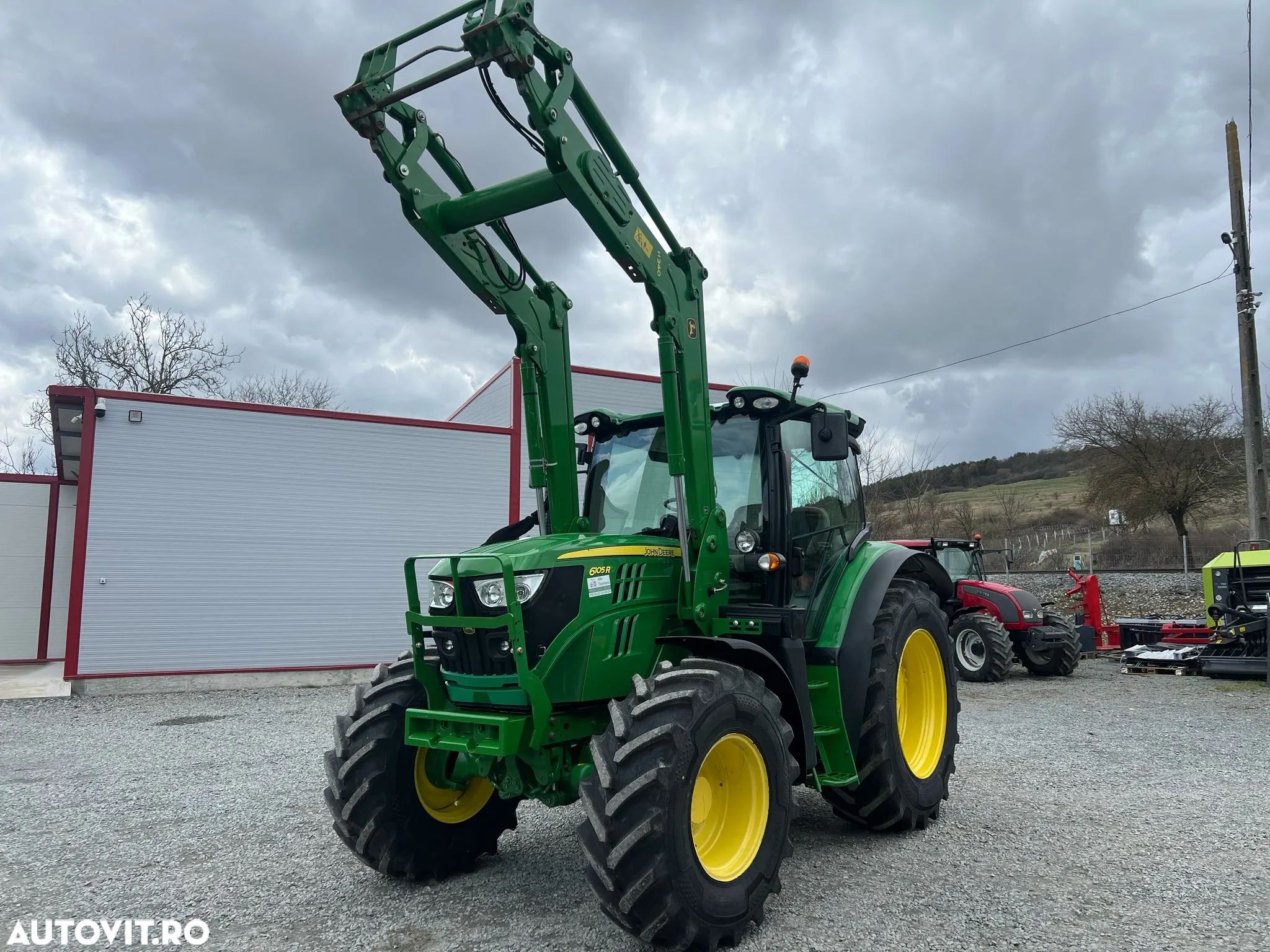 John Deere 6105R - 1